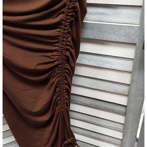 Long Sleeve Rushed Bodycon Maternity Dress | Isabel Maternity | XX Large - Picture 4 of 10